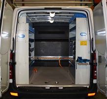 01_Mercedes Sprinter upfit